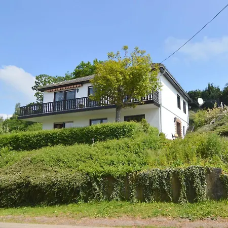 Cozy With Private Garden In Hontheim *