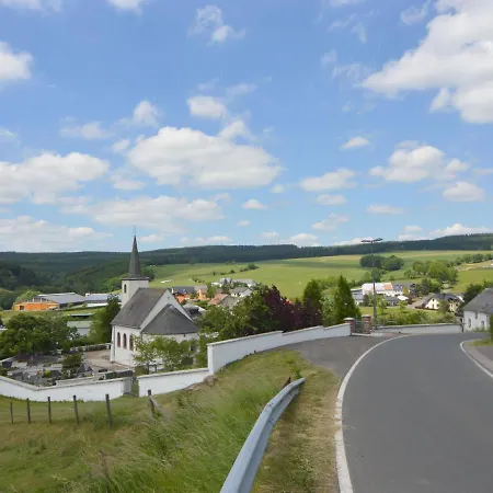 Cozy With Private Garden In Hontheim * Sellerich