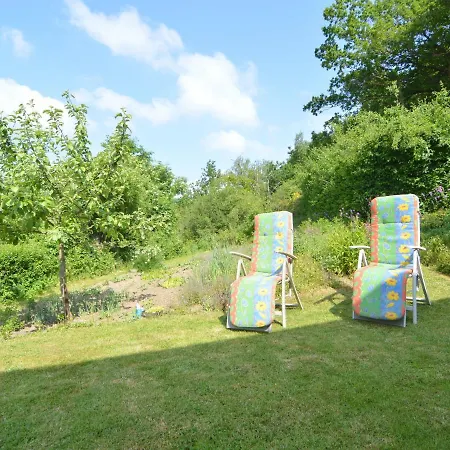 Apartmán Cozy With Private Garden In Hontheim