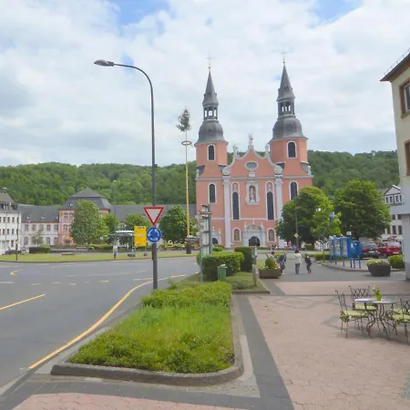 Cozy With Private Garden In Hontheim * Sellerich
